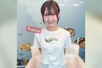 FC2PPV-4851122 夏の海辺に似合うマーメイド? 天然Gカップのアマチュアバンドの美女ヴォーカル。特濃精液をぶちまける３PSEX！！ 【KING POWER D】